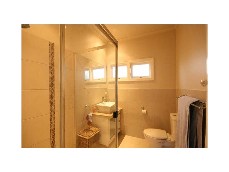 7 Laura Street, Tarragindi QLD 4121