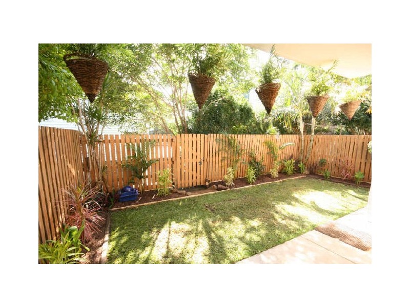 2/156 Fairfiled Road, Fairfield QLD 4103