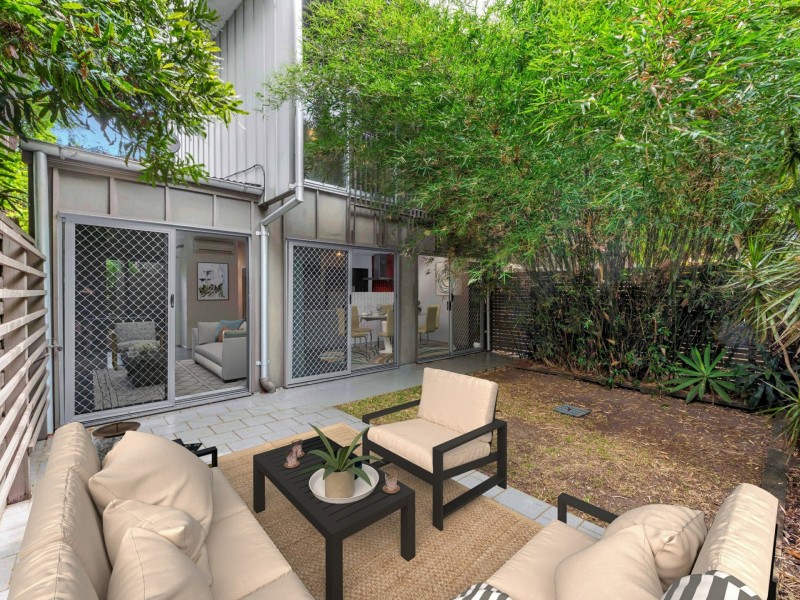 2/73 Ethel Street, Chermside QLD 4032