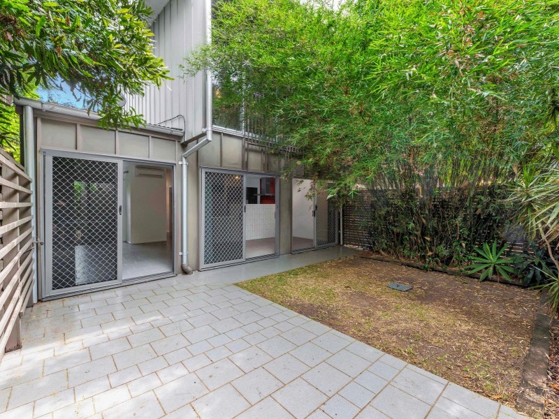 2/73 Ethel Street, Chermside QLD 4032