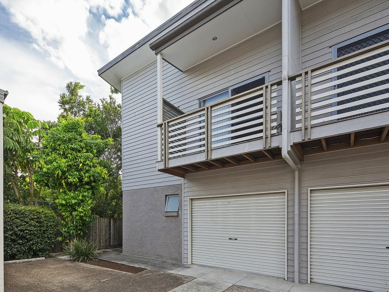 2/12 Gustavson Street, Annerley QLD 4103