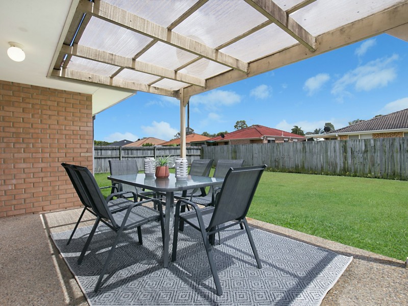 50 Evelyn Road, Wynnum West QLD 4178