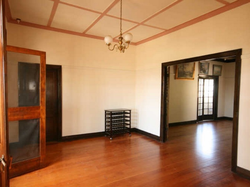 27 Mackie Street West, Moorooka QLD 4105