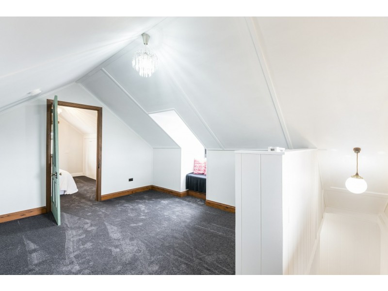 86 Cracknell Road, Annerley QLD 4103