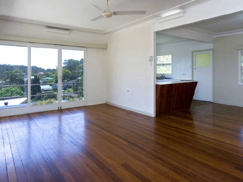 24 Charmaine Street, Moorooka QLD 4105