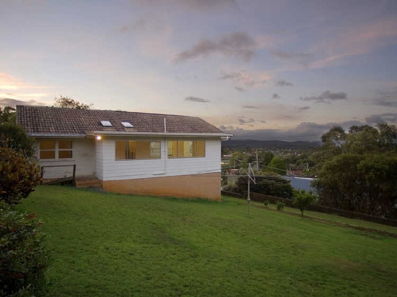 24 Charmaine Street, Moorooka QLD 4105