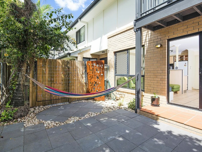 9/90 Chester Road, Annerley QLD 4103