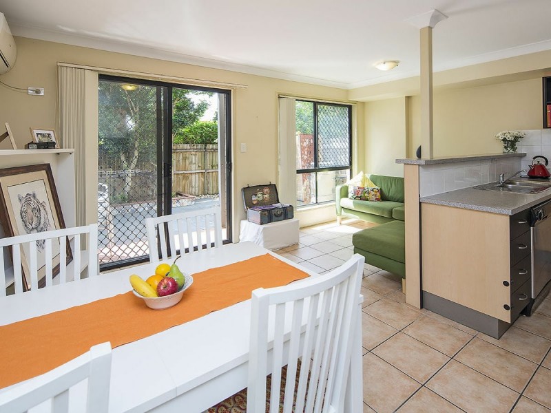 9/90 Chester Road, Annerley QLD 4103