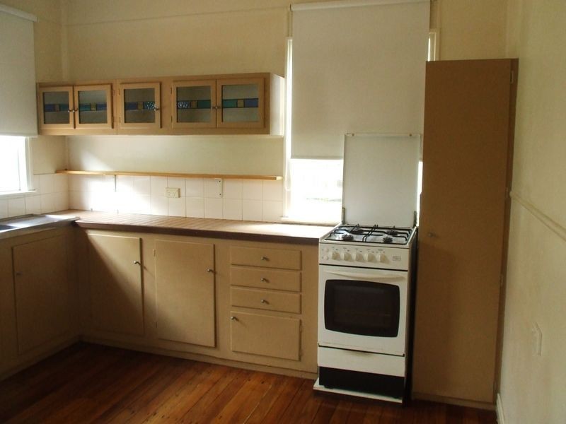 93 Laura Street, Tarragindi QLD 4121