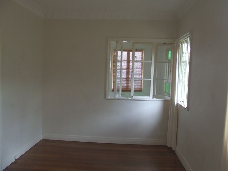 93 Laura Street, Tarragindi QLD 4121