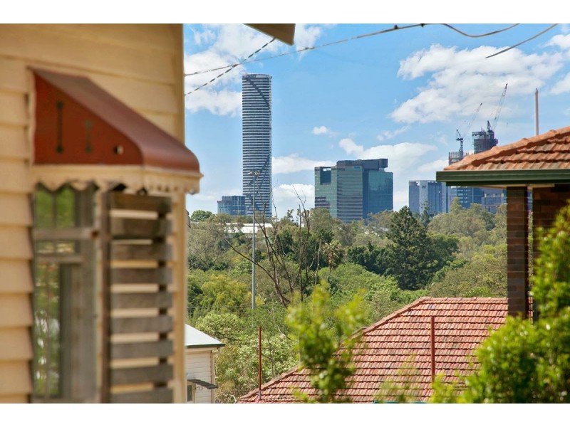 3/11 Brassey Street, Fairfield QLD 4103