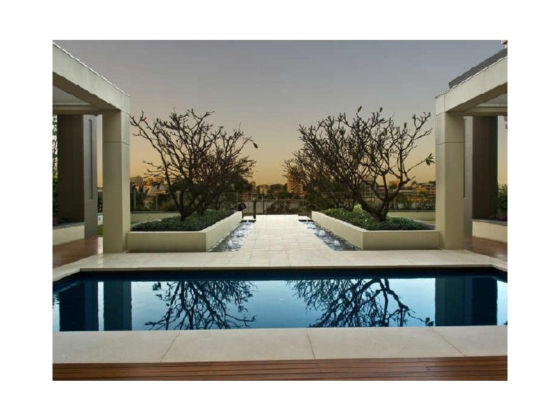 9E/39 Castlebar Street, Kangaroo Point QLD 4169