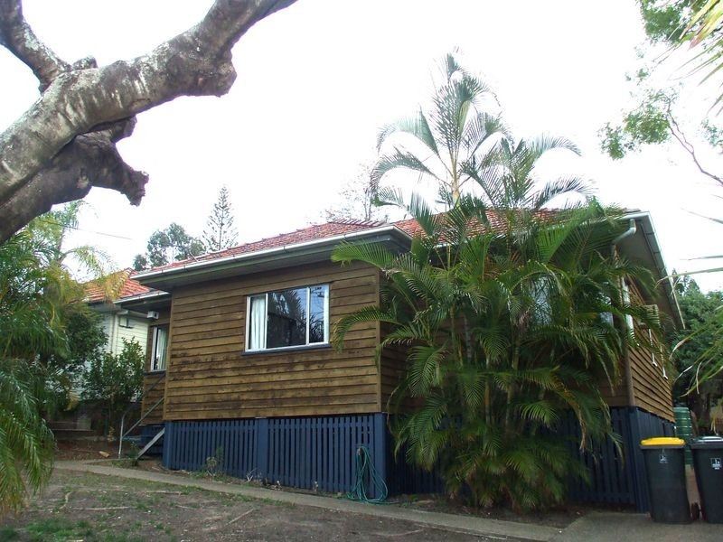 170 Hyde Road, Yeronga QLD 4104