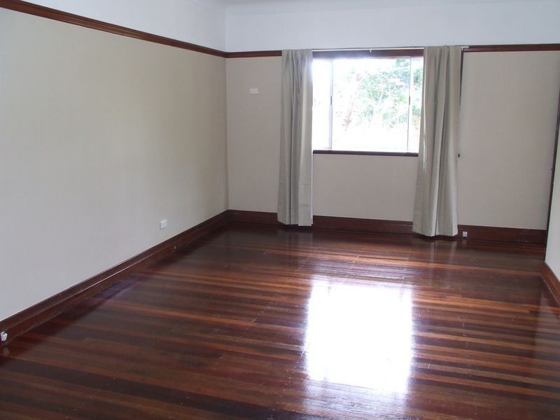 170 Hyde Road, Yeronga QLD 4104