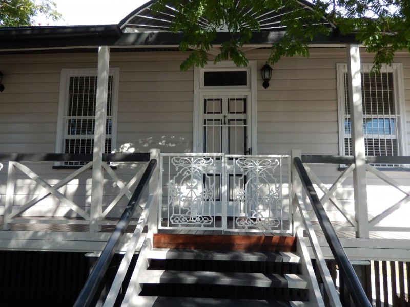 23 Harrogate Street, Woolloongabba QLD 4102