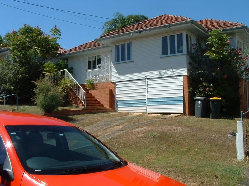 38 Galsworthy Street, Holland Park West QLD 4121