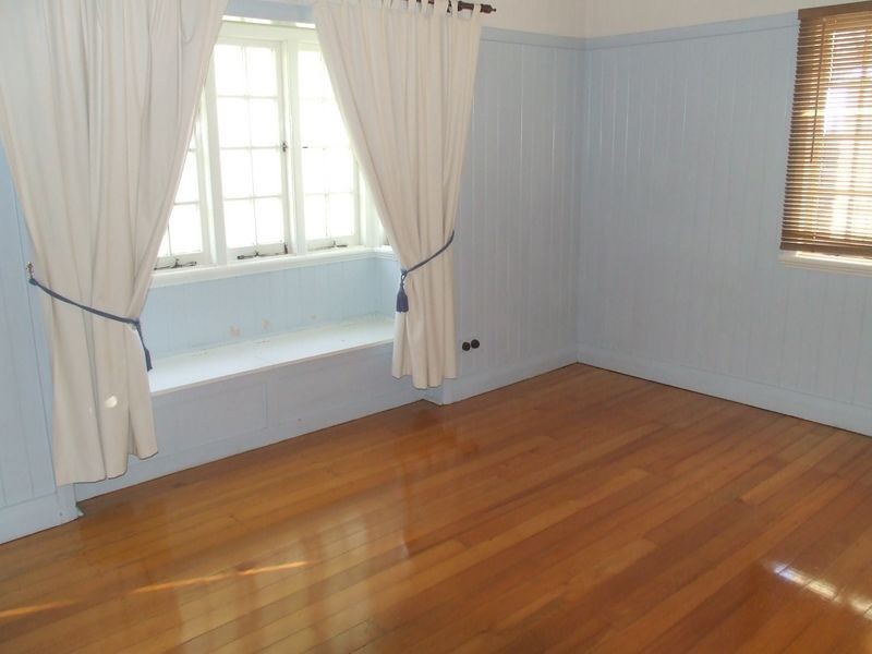 11 Vallely Street, Annerley QLD 4103