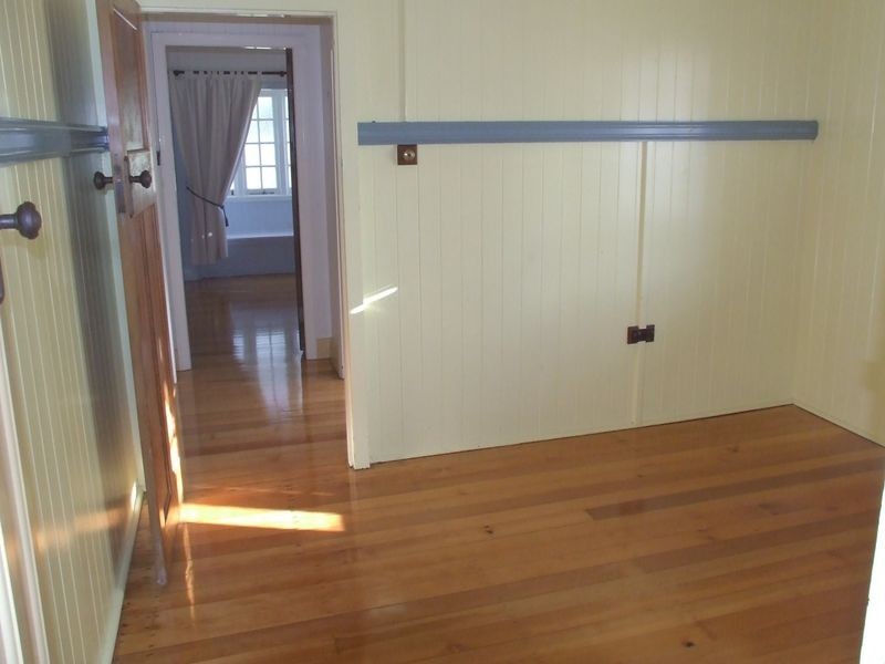 11 Vallely Street, Annerley QLD 4103