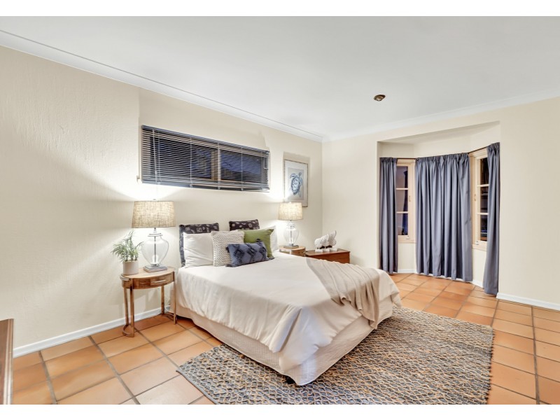 44 Rhyndarra Street, Yeronga QLD 4104