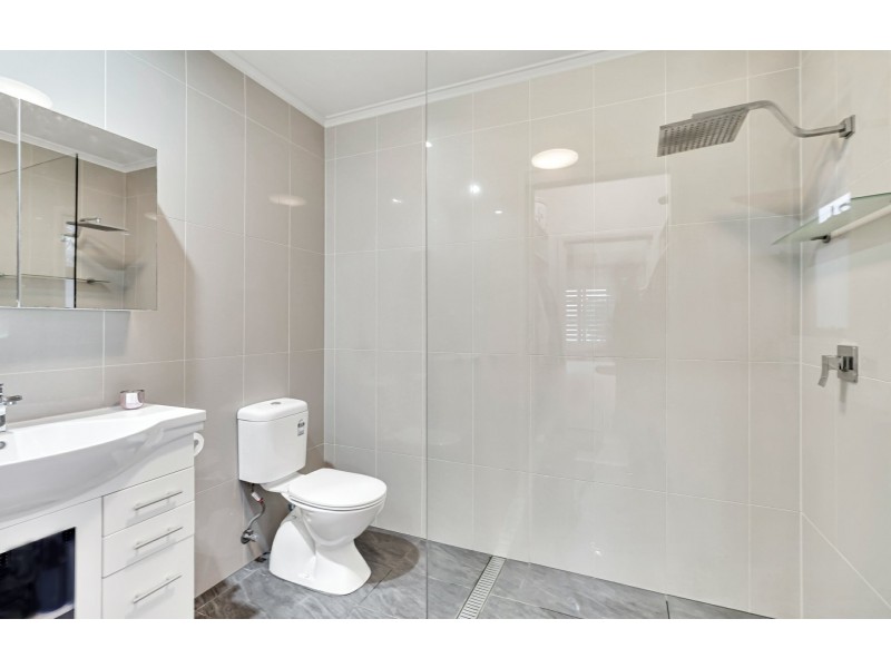 44 Rhyndarra Street, Yeronga QLD 4104