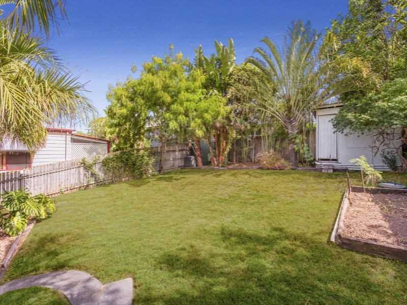 50 Railway Terrace, Dutton Park QLD 4102
