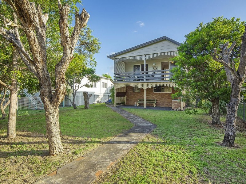 19 Violet Street, Yeronga QLD 4104