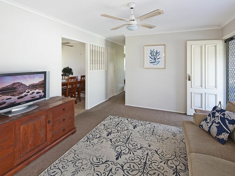 19 Violet Street, Yeronga QLD 4104