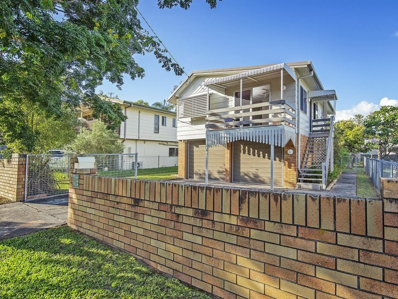 19 Violet Street, Yeronga QLD 4104