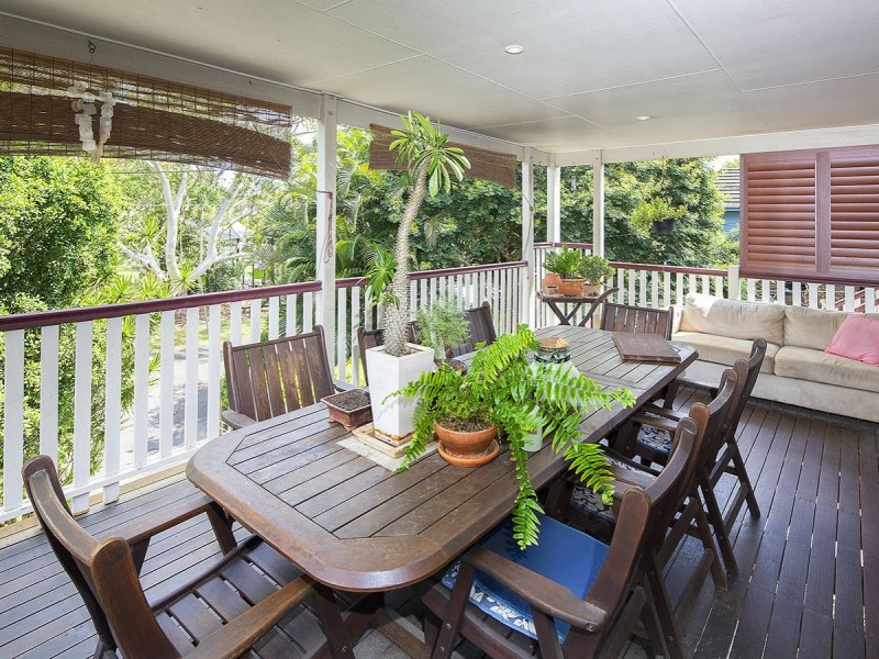 22 Tennessee Avenue, Annerley QLD 4103