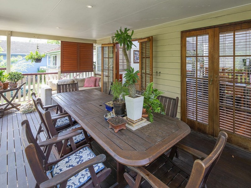 22 Tennessee Avenue, Annerley QLD 4103