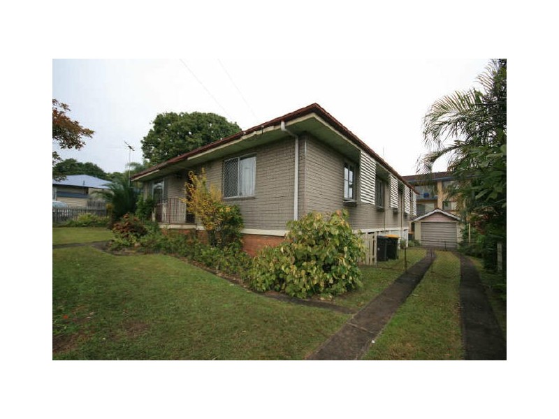 61 Helles Street, Moorooka QLD 4105