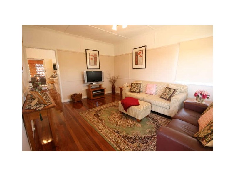 162 Lutzow Street/16 Salkeld Street, Tarragindi QLD 4121