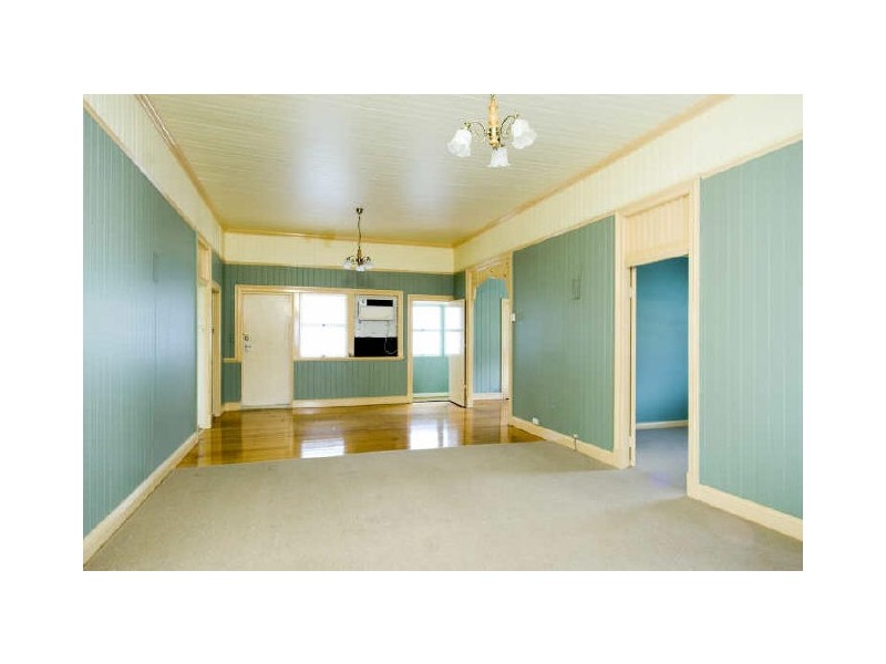 95 Waterton Street, Annerley QLD 4103