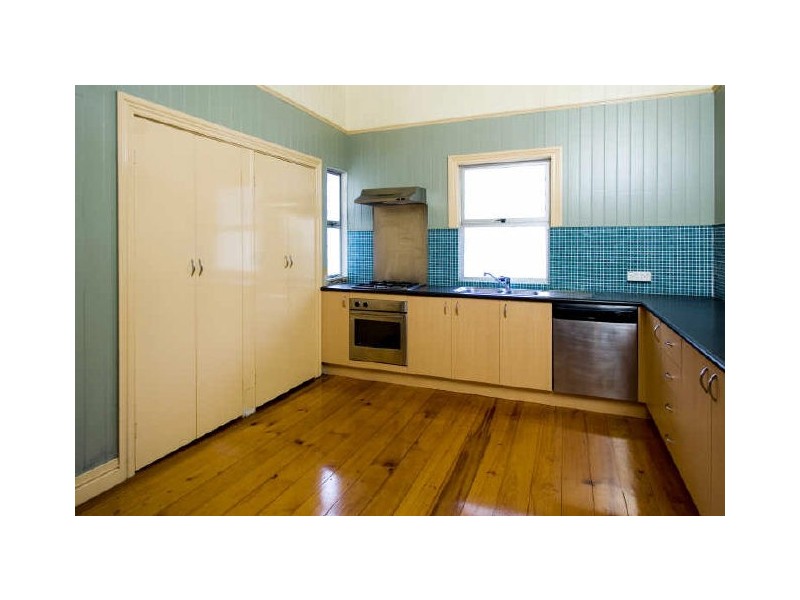 95 Waterton Street, Annerley QLD 4103