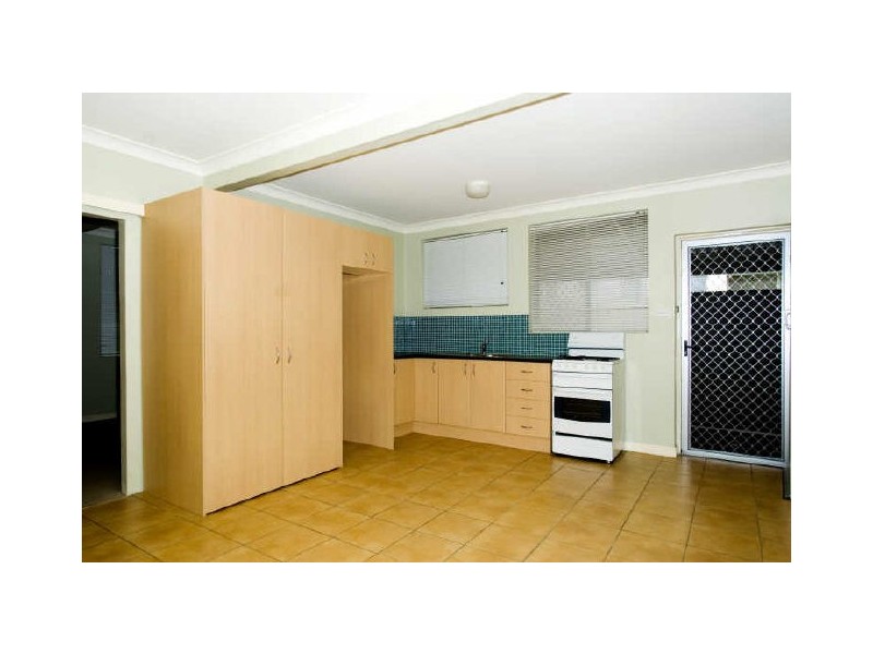 95 Waterton Street, Annerley QLD 4103