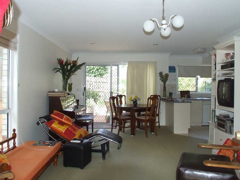 1/37 Querrin Street, Yeronga QLD 4104