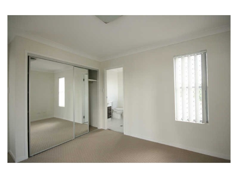 1/5 Gainsborough Street, Moorooka QLD 4105