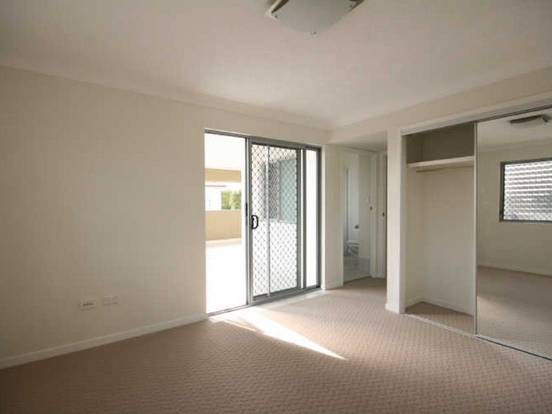 1/5 Gainsborough Street, Moorooka QLD 4105