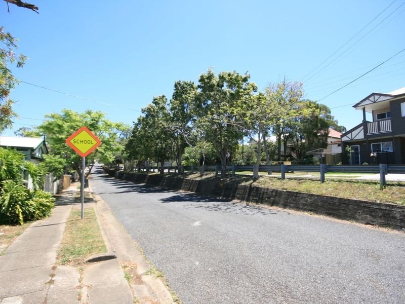 63 Gowrie Street, Annerley QLD 4103