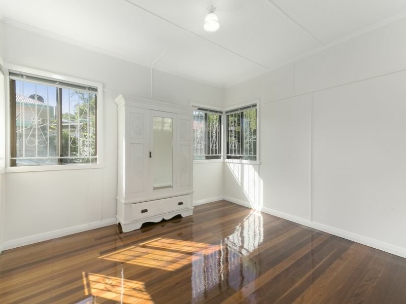 26 Dunstan Street, Moorooka QLD 4105