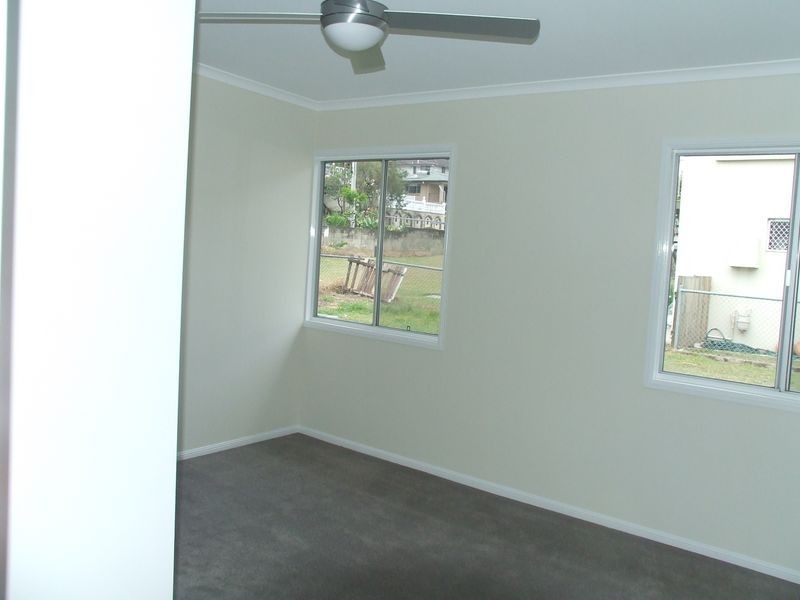 4 Utzon Street, Yeronga QLD 4104