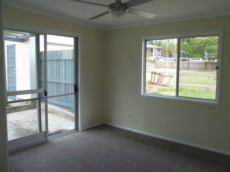 4 Utzon Street, Yeronga QLD 4104