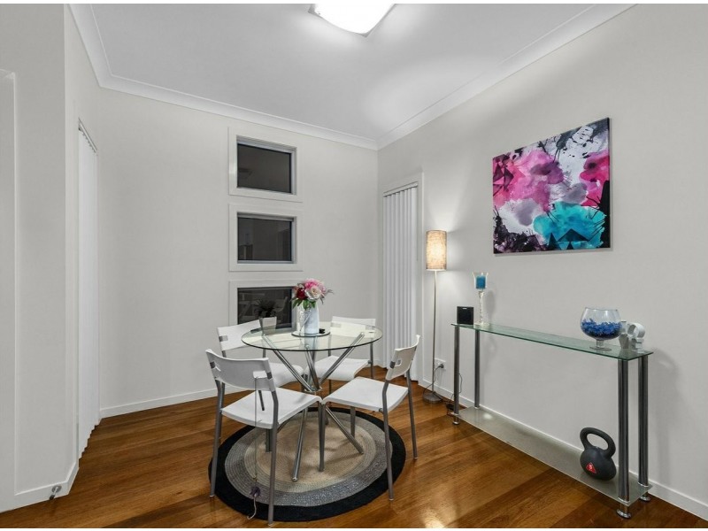 2/22 Park Street, Hawthorne QLD 4171