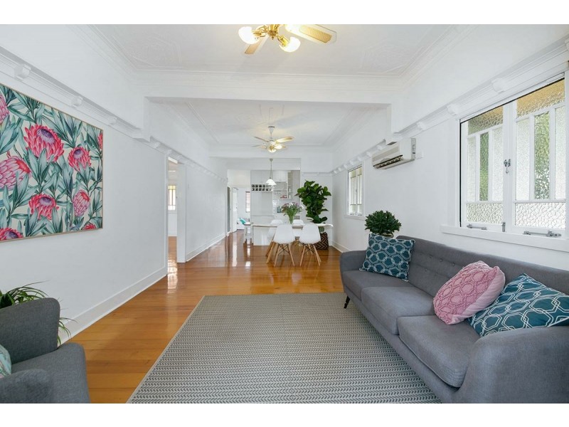 7 Dawson Street, Yeerongpilly QLD 4105