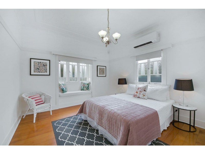 7 Dawson Street, Yeerongpilly QLD 4105