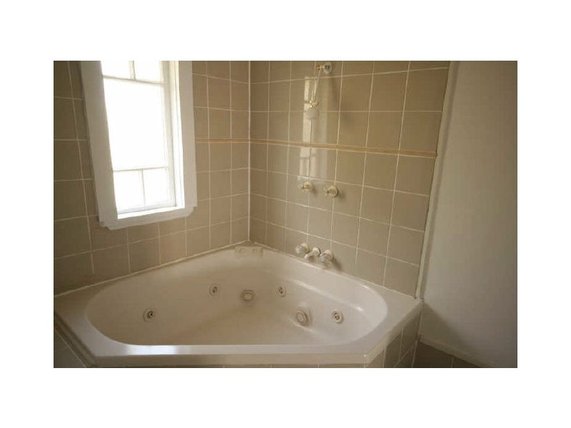 19 Kenway Street, Moorooka QLD 4105