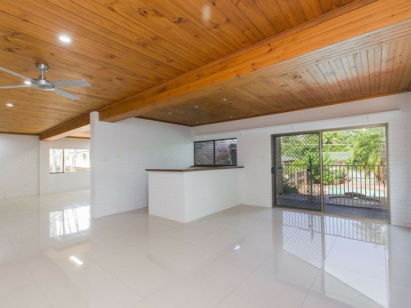 23 Grounds Street, Yeronga QLD 4104