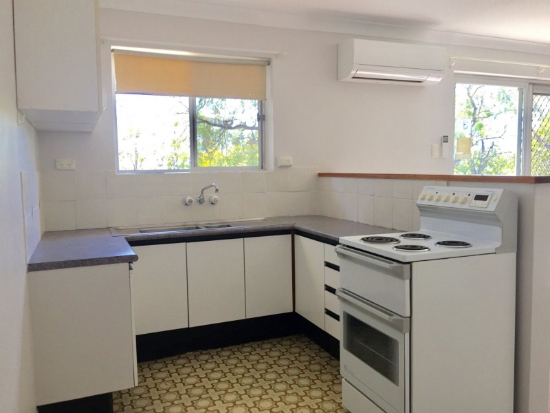 3/8 Wilton Terrace, Yeronga QLD 4104