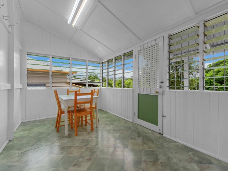 14 Juliette Street, Annerley QLD 4103