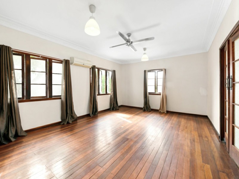 16 Ormonde Road, Yeronga QLD 4104